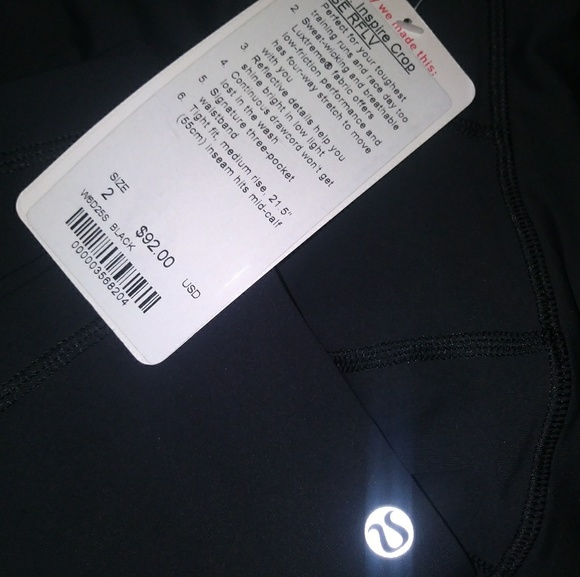 NWT Lululemon Run: Inspire Crop ll SE RFLV - Picture 3 of 3